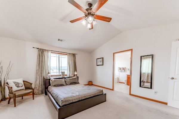 Crescent City Beach House image 18